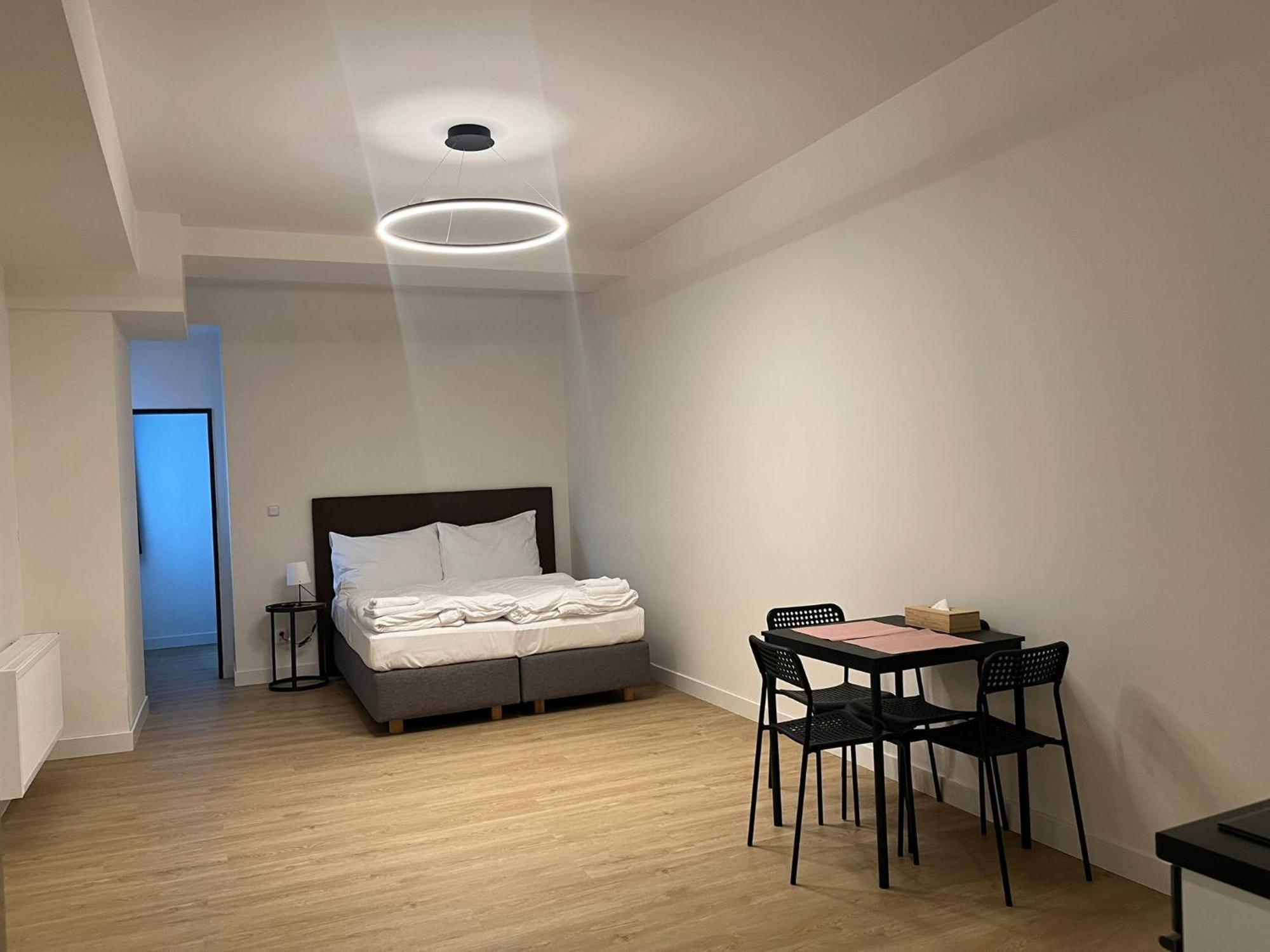 Post 120 Suites — Photos 1